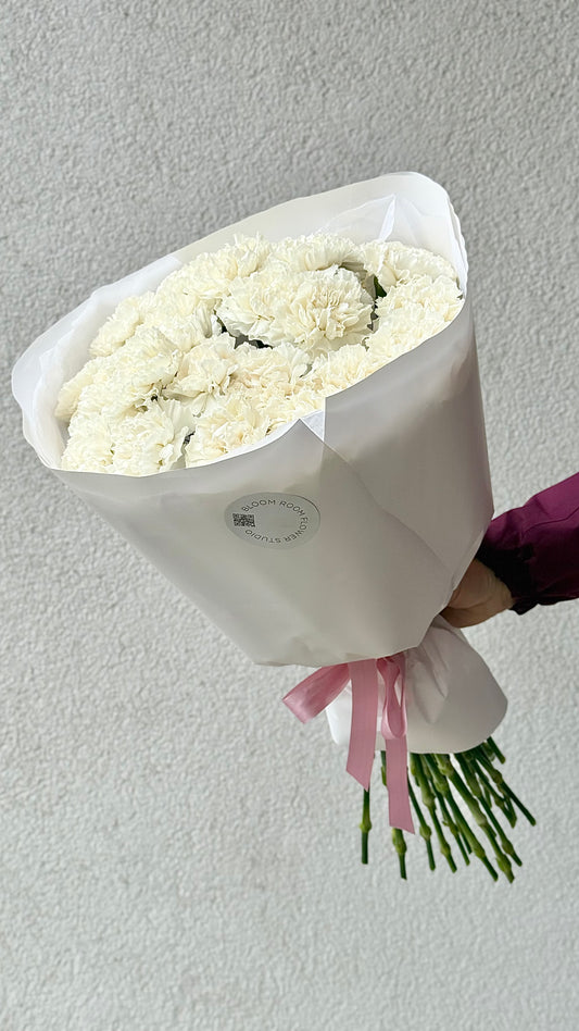 23 "Moon Gohlem" Dianthus – BloomRoom.ee, fresh flowers in Tallinn
