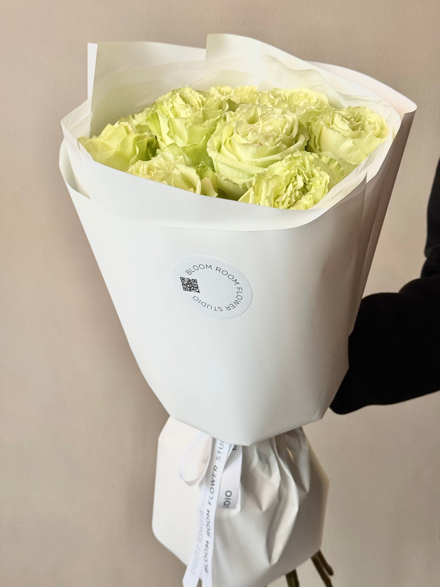 Looduslikud Limoncello roosid kaunis kimp | Красивая композиция из лимончелло роз | Beautiful bouquet of Limoncello roses