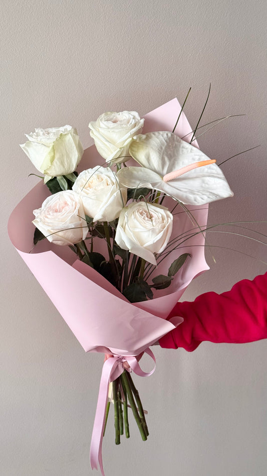 “Amore mio” Art Bouquet – BloomRoom.ee, fresh flowers in Tallinn