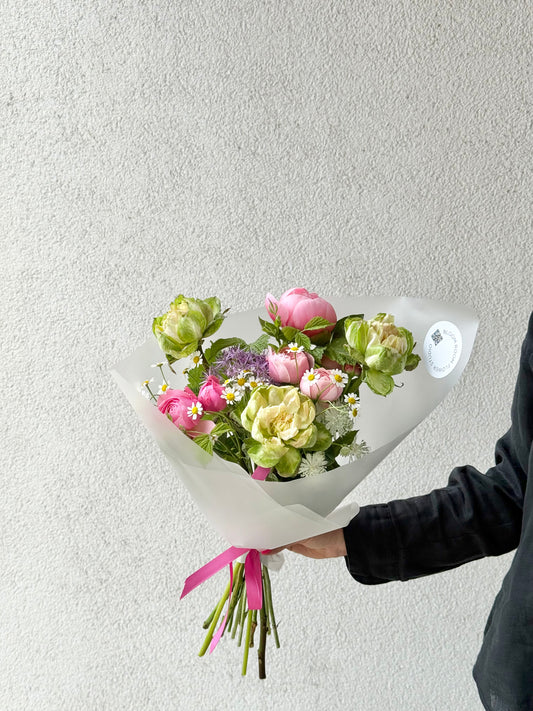 "Pink Me Up " Art Bouquet – BloomRoom.ee, värsked lilled Tallinnas