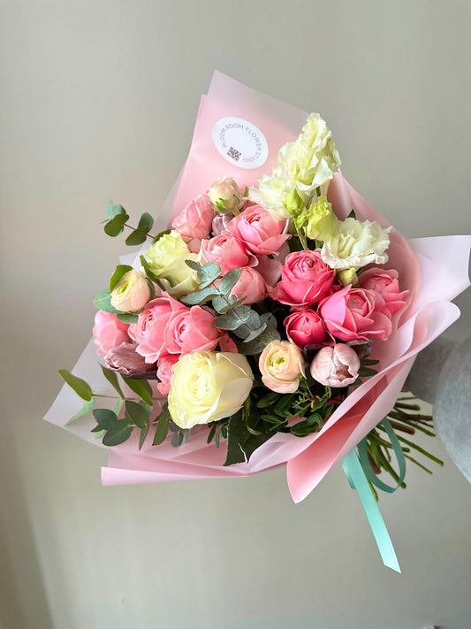 "Pink Clouds" Grand Bouquet – BloomRoom.ee, fresh flowers in Tallinn