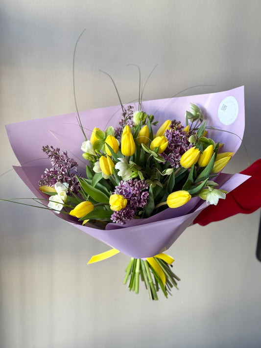 "Bloom Baby Bloom" Art Bouquet – BloomRoom.ee, fresh flowers in Tallinn