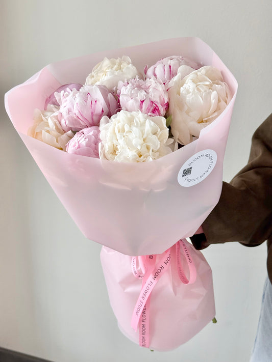“Peony Mix ” Bouquet – BloomRoom.ee, fresh flowers in Tallinn