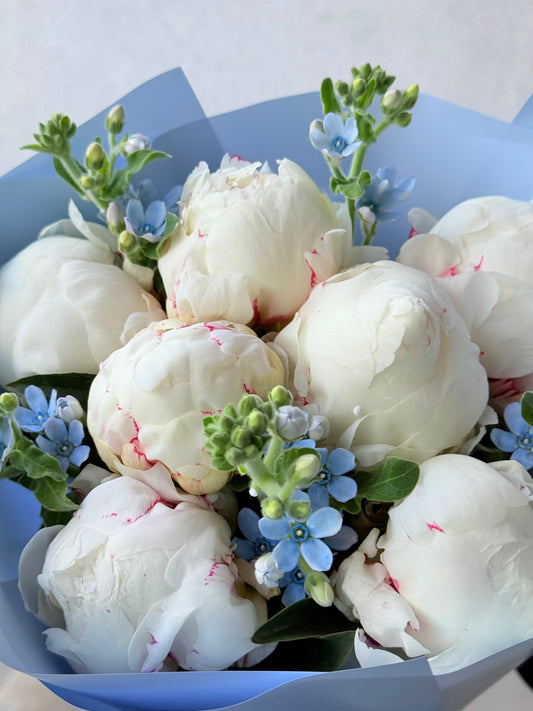 "Blueberry" Grand Bouquet – BloomRoom.ee, свежие цветы в Таллине