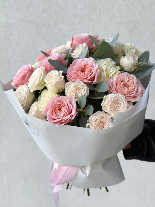 Garden Roses Mix Bouquet – BloomRoom.ee, fresh flowers in Tallinn
