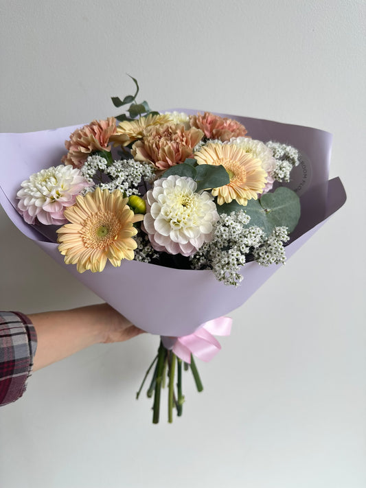 “Soft pillows” Art Bouquet – BloomRoom.ee, värsked lilled Tallinnas