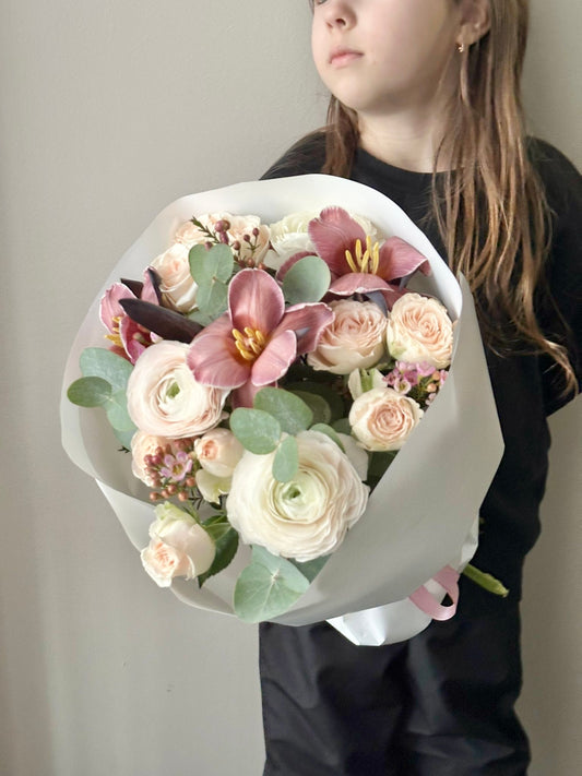 Luxury Grand Bouquet – BloomRoom.ee, fresh flowers in Tallinn