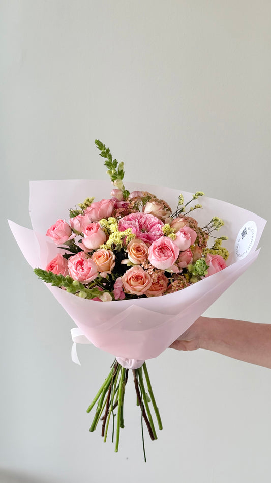 "Milkshake" Bouquet – BloomRoom.ee, fresh flowers in Tallinn