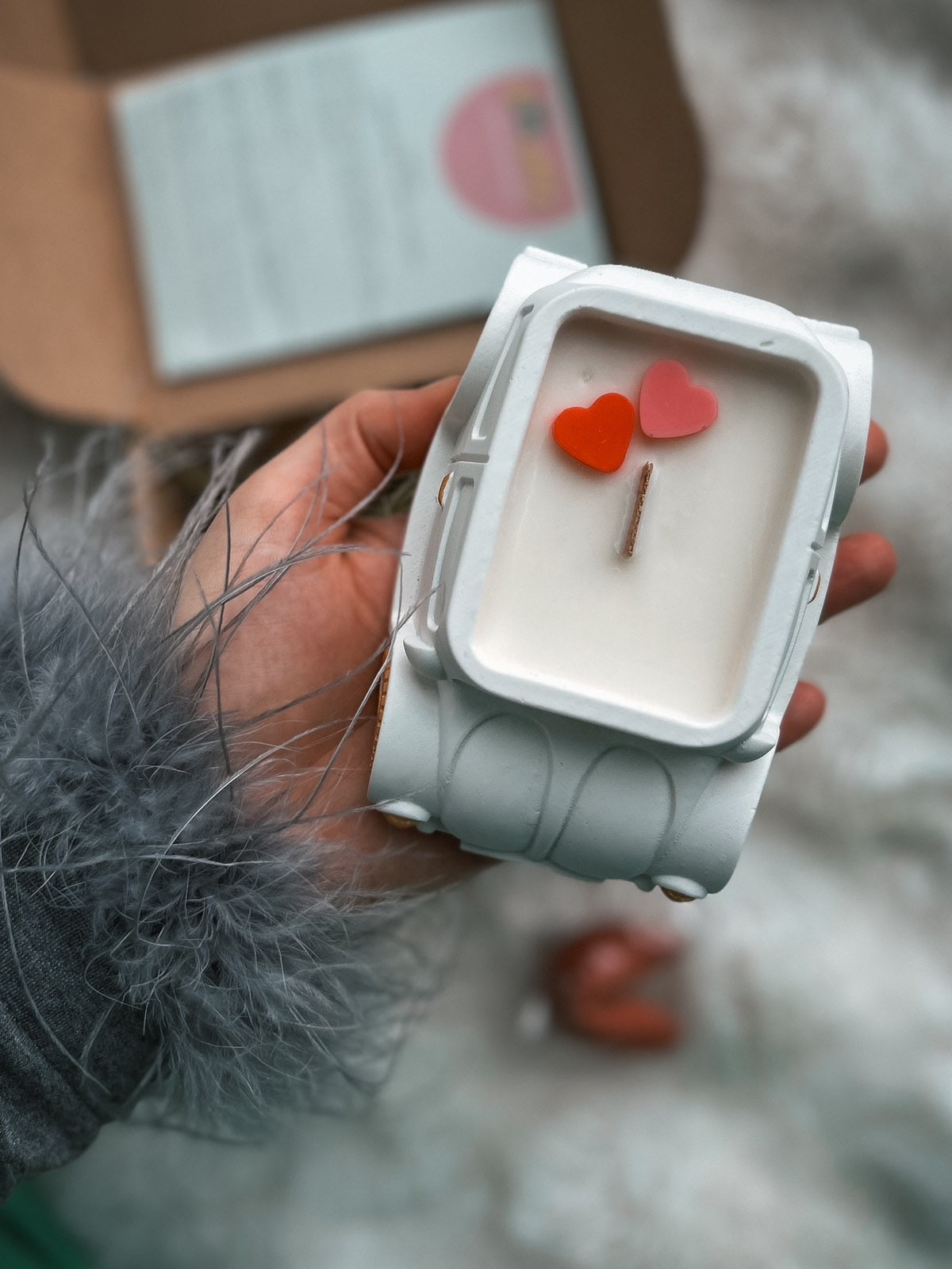 Armastuse temaatikaga käsitsi valmistatud küünlad | Ручные свечи в теме любви | Handmade candles with a love theme