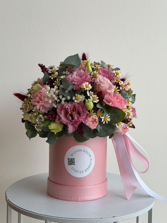 Mini Bloom Box “Summer vibe” – BloomRoom.ee, värsked lilled Tallinnas