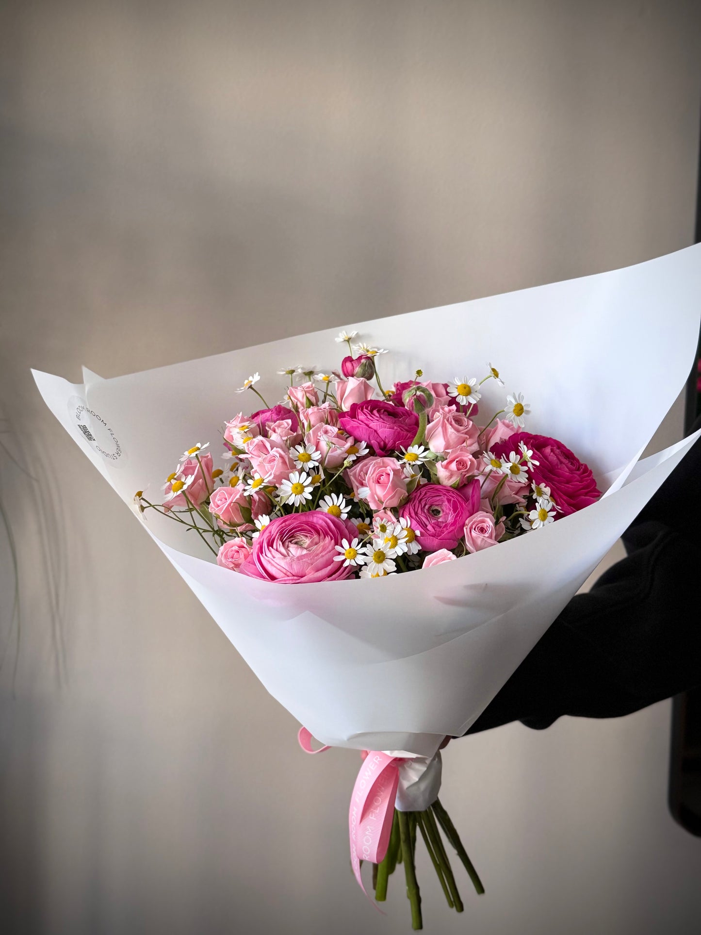 "Pink Party" Art Bouquet