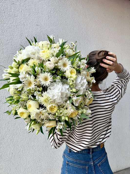 WOW White Bouquet – BloomRoom.ee, свежие цветы в Таллине