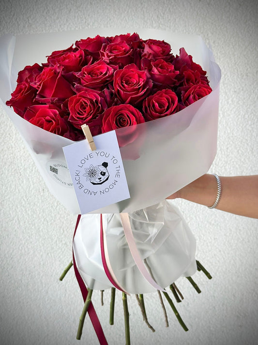 25 “Explorer” Roses, XL size, 70 cm – BloomRoom.ee, свежие цветы в Таллине