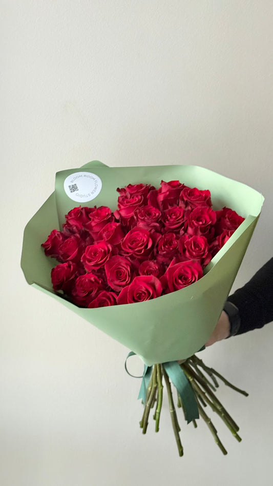 25 Red Roses XL size – BloomRoom.ee, fresh flowers in Tallinn