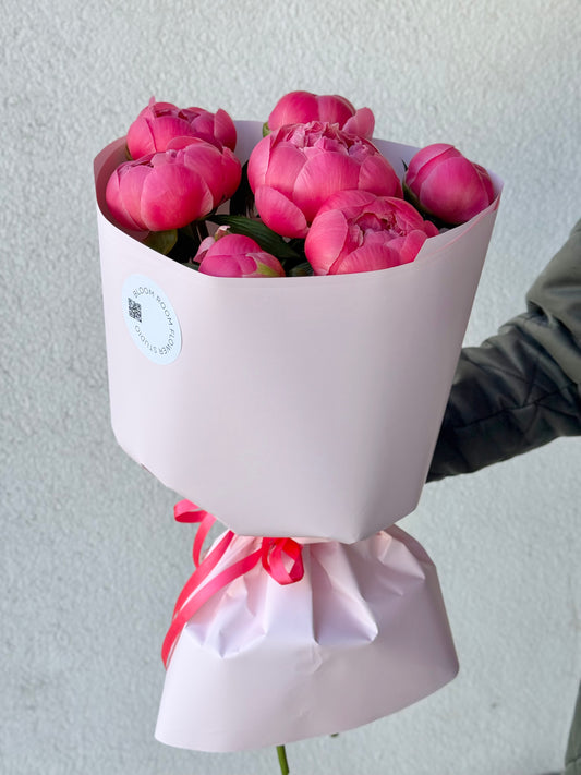 7 "Coral Charm" Peonies – BloomRoom.ee, fresh flowers in Tallinn