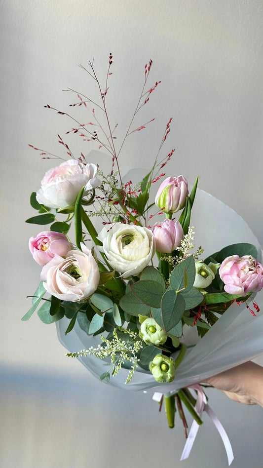 "Just Lovely" Pop Up Bouquet – BloomRoom.ee, fresh flowers in Tallinn