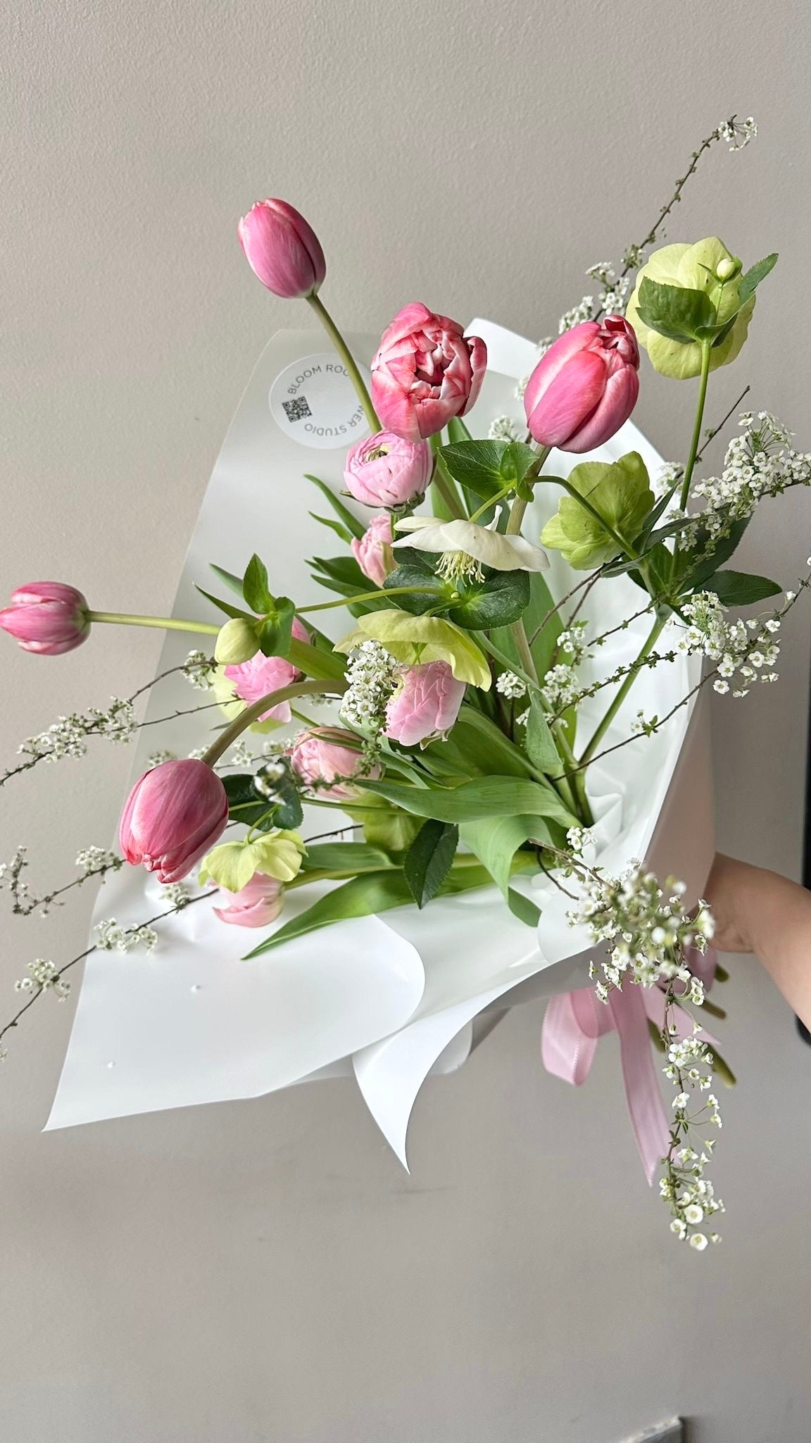 "Emely in Paris" Art Bouquet