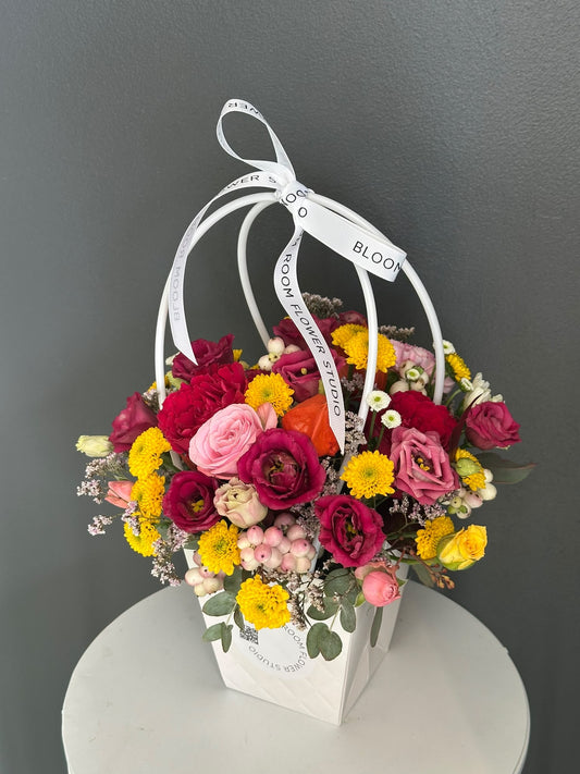 "Hold me tender" Mini Flower Bag – BloomRoom.ee, värsked lilled Tallinnas