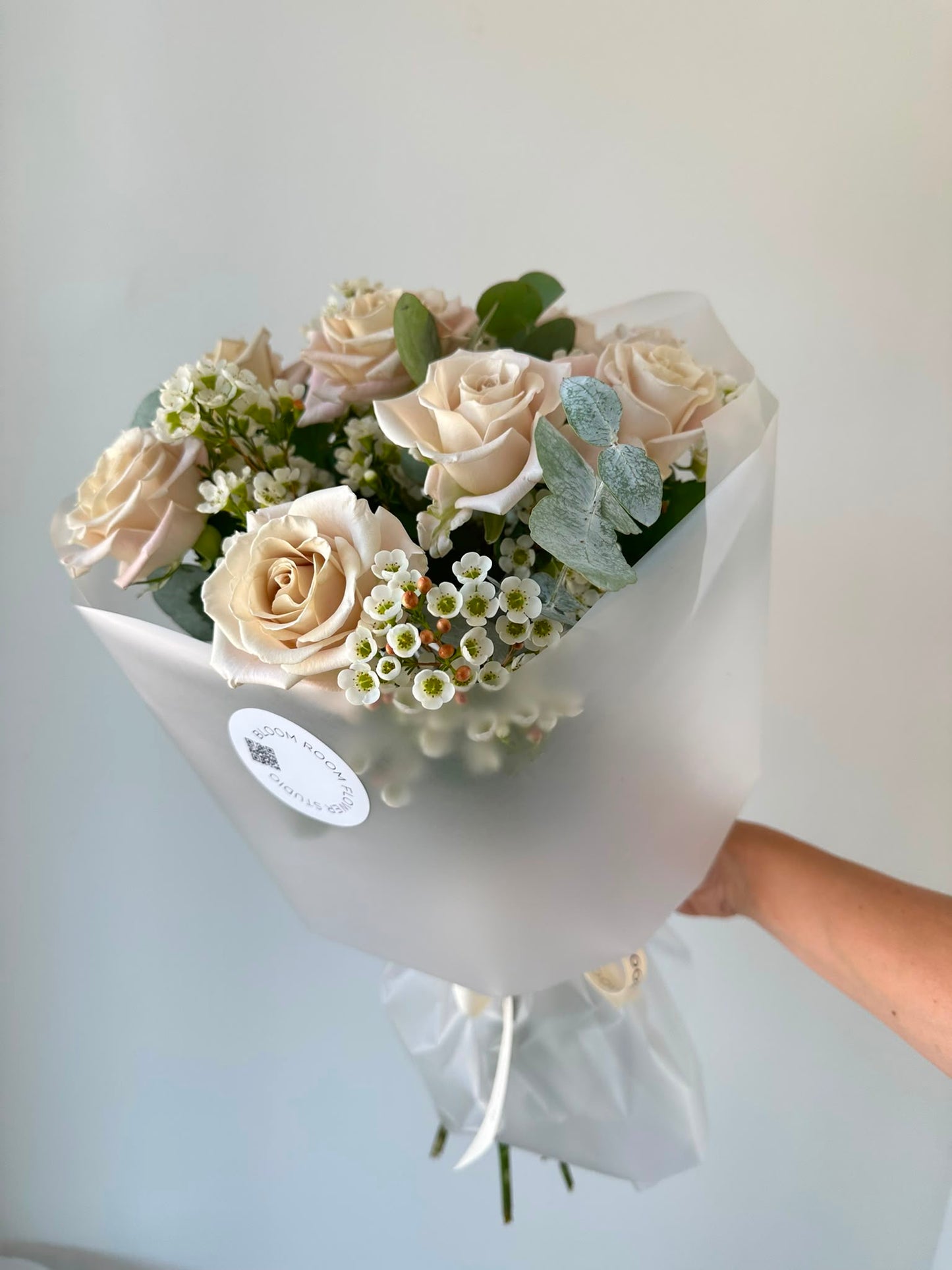 "Kisses and hugs" with special Menta roses