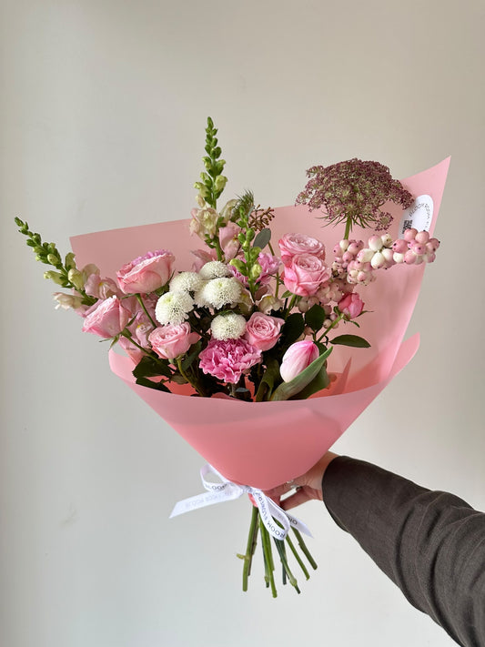 "Pink mood" Art Bouquet – BloomRoom.ee, värsked lilled Tallinnas
