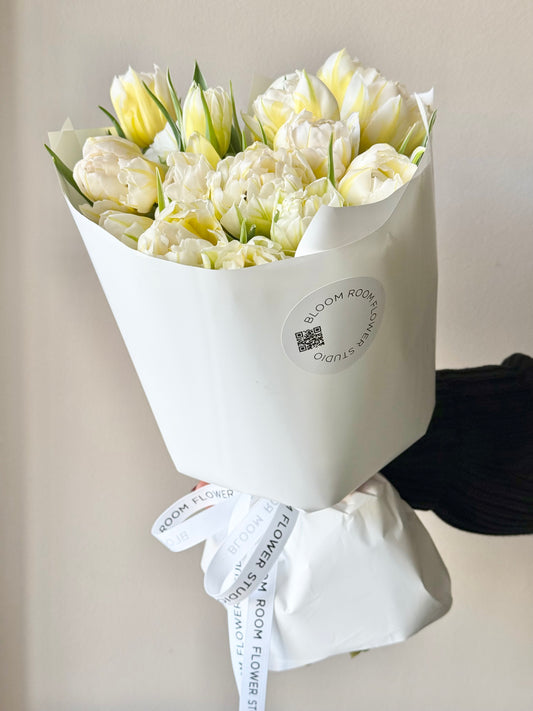 "Deep House" Peony Tulips – BloomRoom.ee, värsked lilled Tallinnas