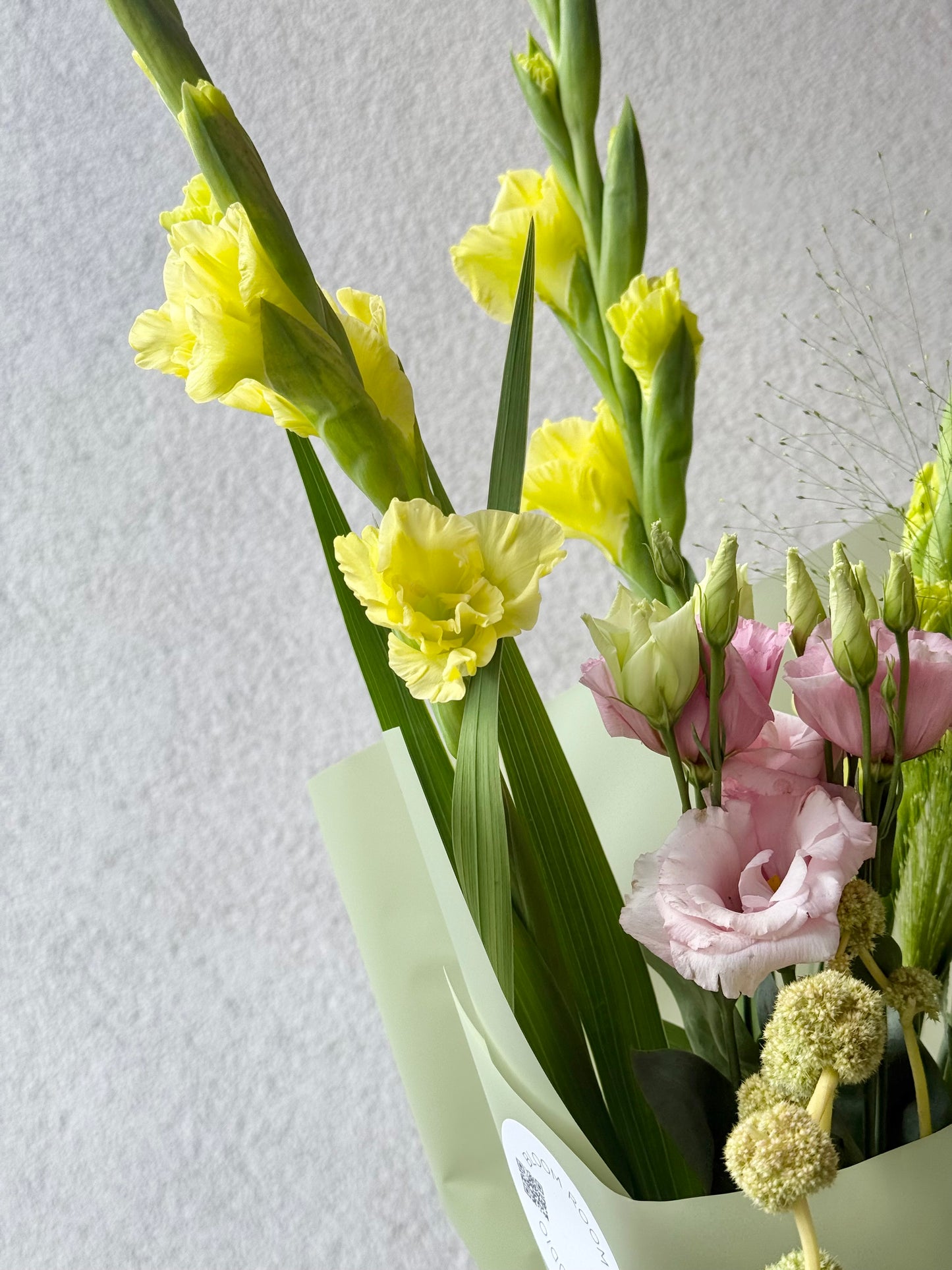 "Green Mood" Art Bouquet