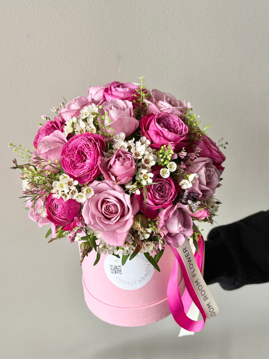 Maxi Bloom Box – BloomRoom.ee, свежие цветы в Таллине