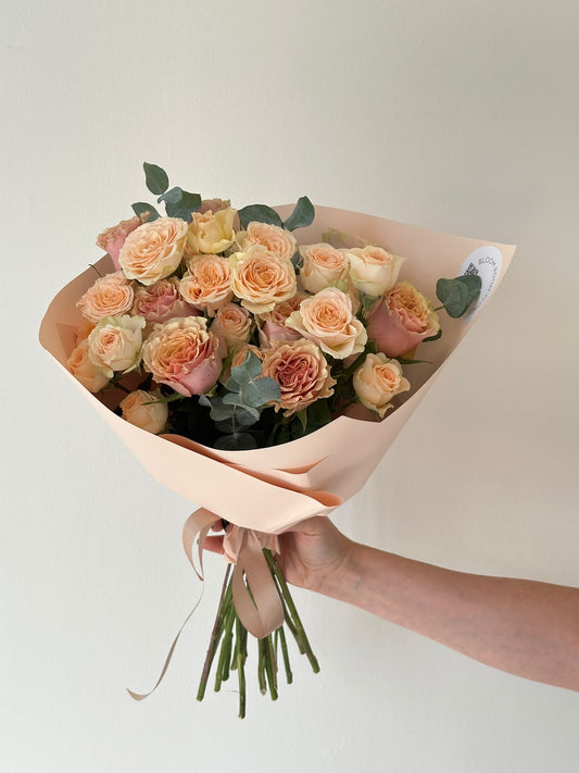 "Tender love is…" bouquet – BloomRoom.ee, värsked lilled Tallinnas