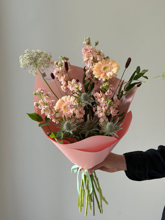 «Pop up” Bouquet – BloomRoom.ee, fresh flowers in Tallinn