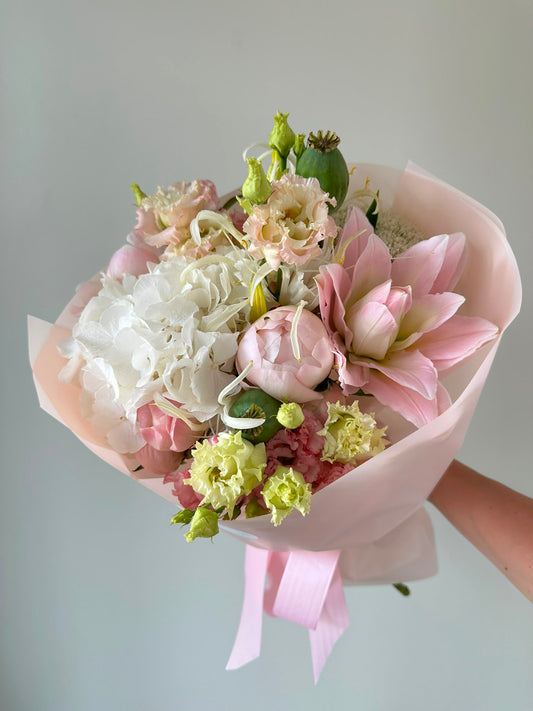 "Good morning, sunshine!" Art bouquet – BloomRoom.ee, fresh flowers in Tallinn