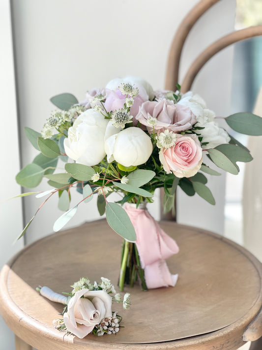 Brides Bouquet. Preorder only! – BloomRoom.ee, свежие цветы в Таллине