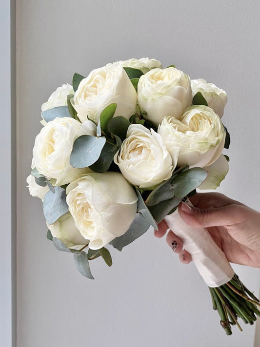 Blonde Brides Bouquet. Preorder only! – BloomRoom.ee, свежие цветы в Таллине