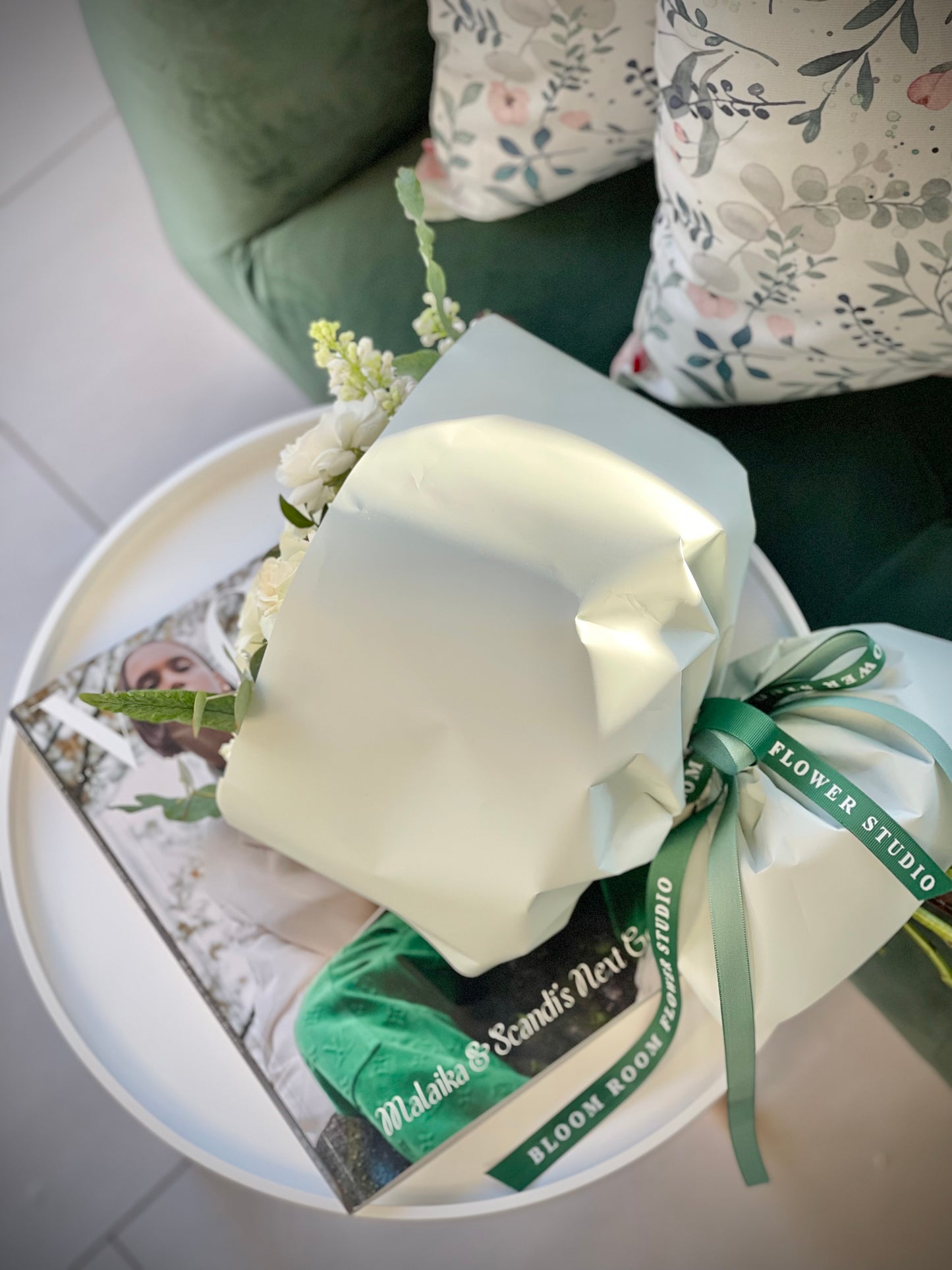 Mini lillekimp luksuslikus pakendis | Мини букет в роскошной упаковке | Mini bouquet in luxury wrapping