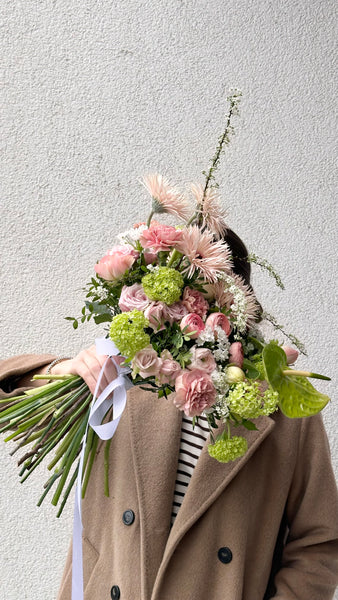 EXCLUSIVE BOUQUETS. DELIVERY IN TALLINN 24/7