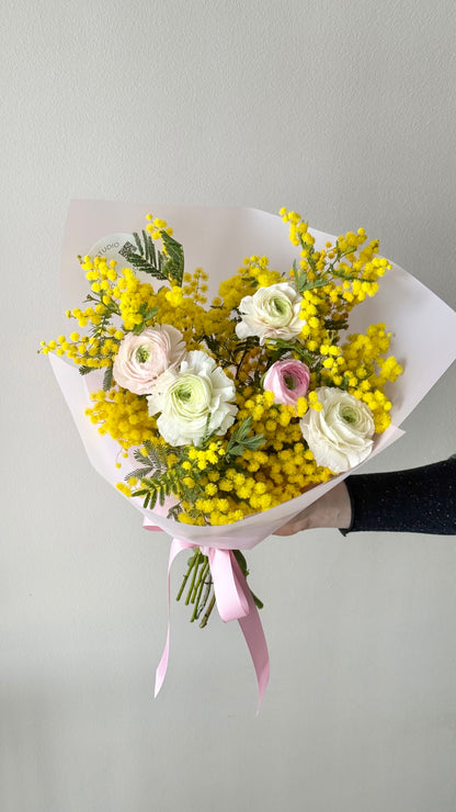 "Vitamin C" Art Bouquet