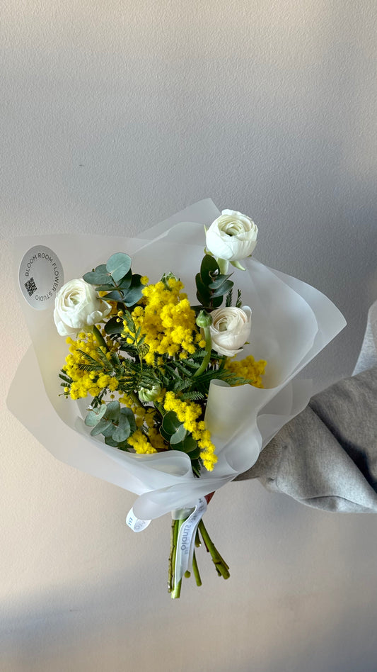 "Miss you" Art Bouquet – BloomRoom.ee, fresh flowers in Tallinn