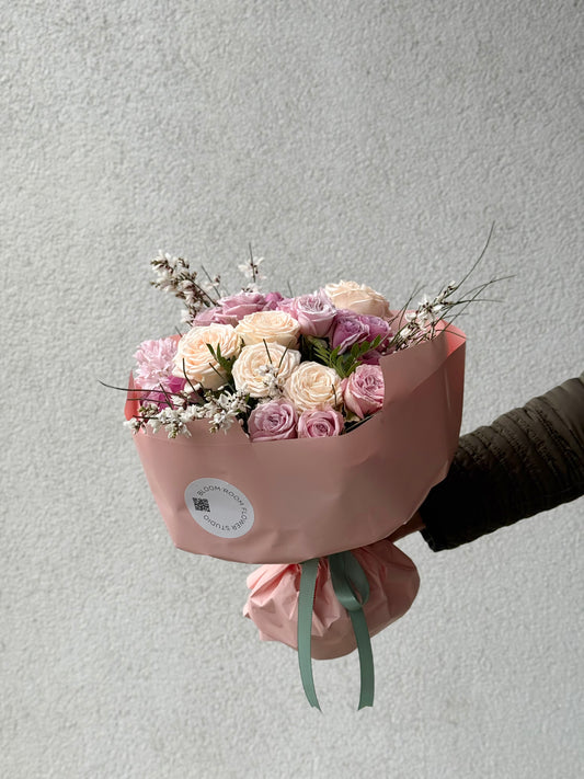 "Spring Mix" Bouquet – BloomRoom.ee, fresh flowers in Tallinn