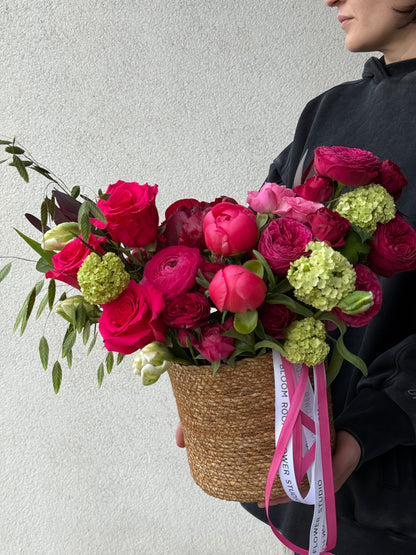 Klassikaline rooside ja pionide lillekorv | Корзина с розами и пионами | Classic rose and peony flower basket