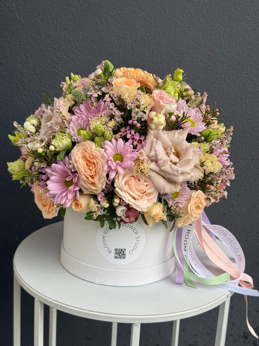 Mini Bloom Box «Summer sunset» – BloomRoom.ee, värsked lilled Tallinnas