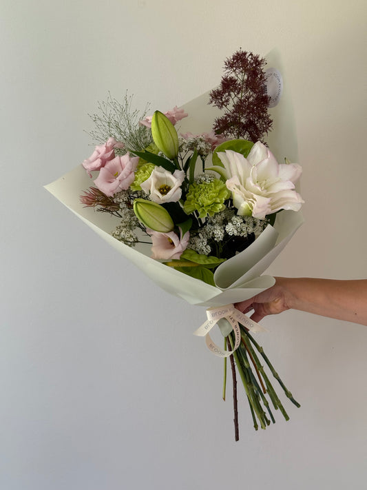 "Exotic" Art Bouquet – BloomRoom.ee, fresh flowers in Tallinn