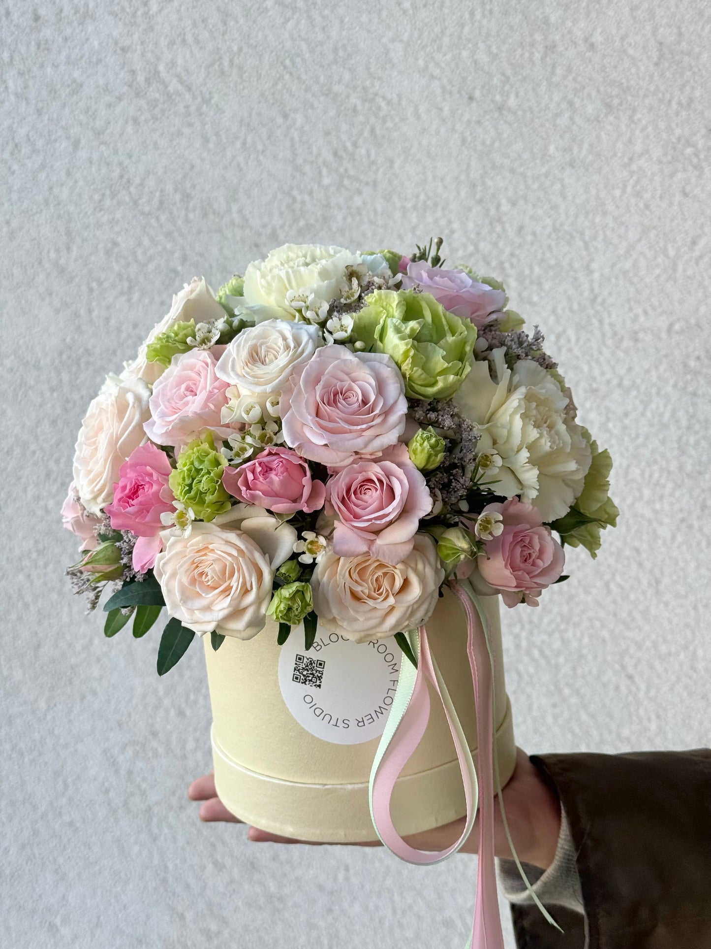 "Creme De La Creme" Mini Bloom Box