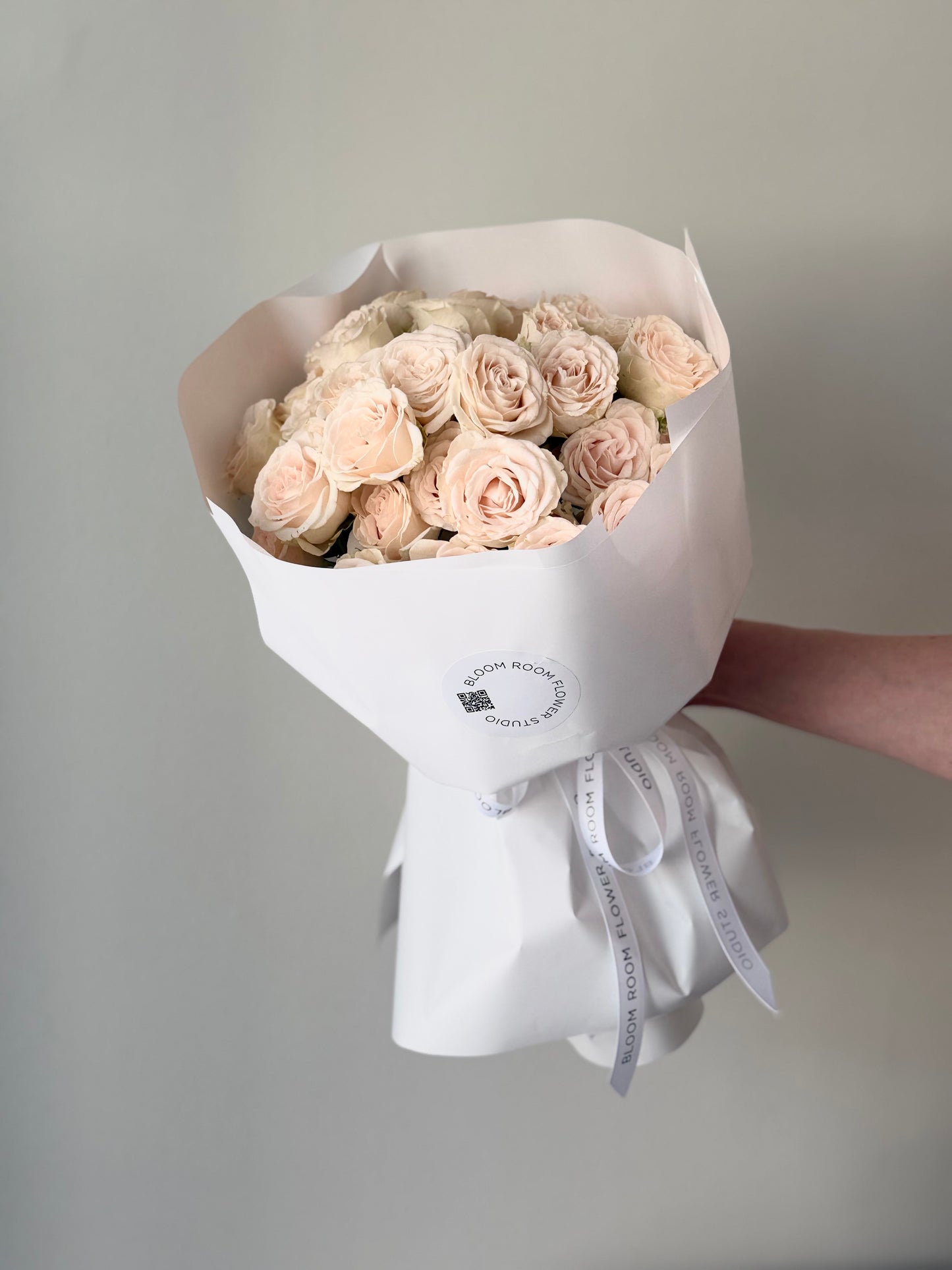 15 “Sofia” Spray  roses