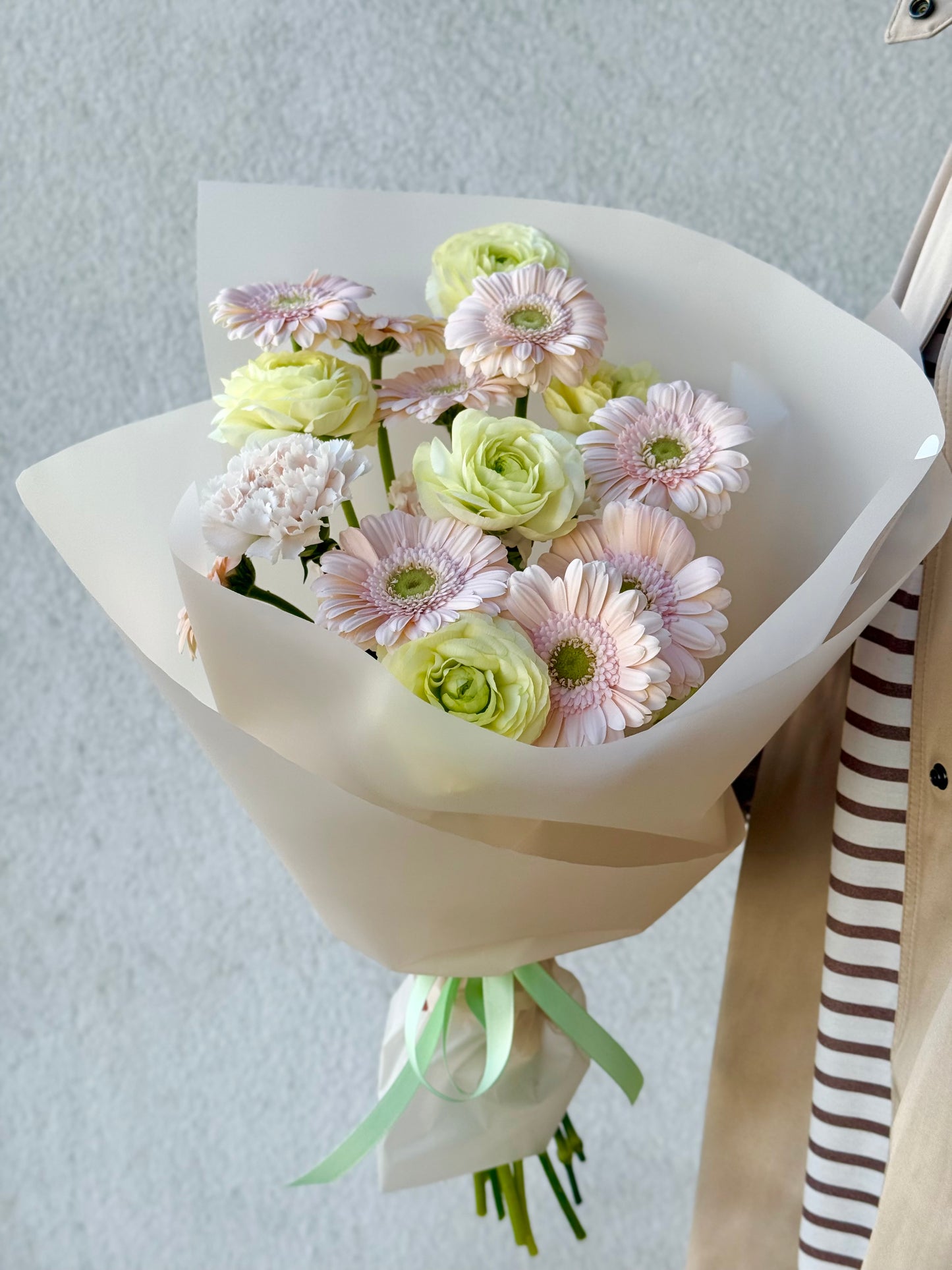 "Creme Brûlée" Art Bouquet