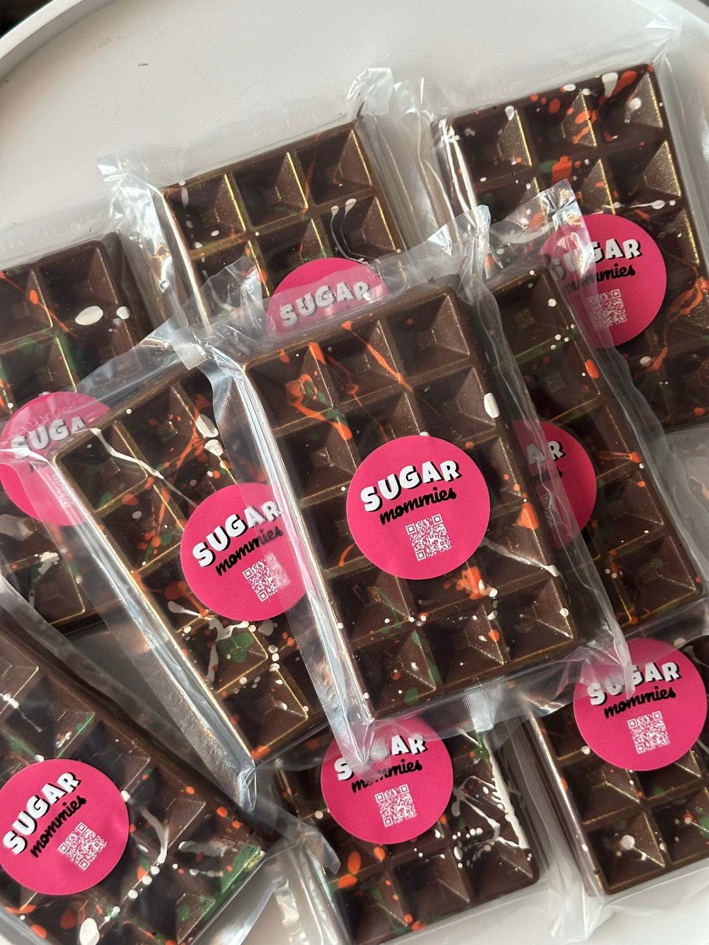 Ehtne ja maitsev šokolaad Dubai Sugar Mommies | Настоящий шоколад Dubai от Sugar Mommies | Authentic Dubai chocolate by Sugar Mommies