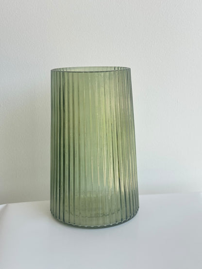 Conic Vase - green