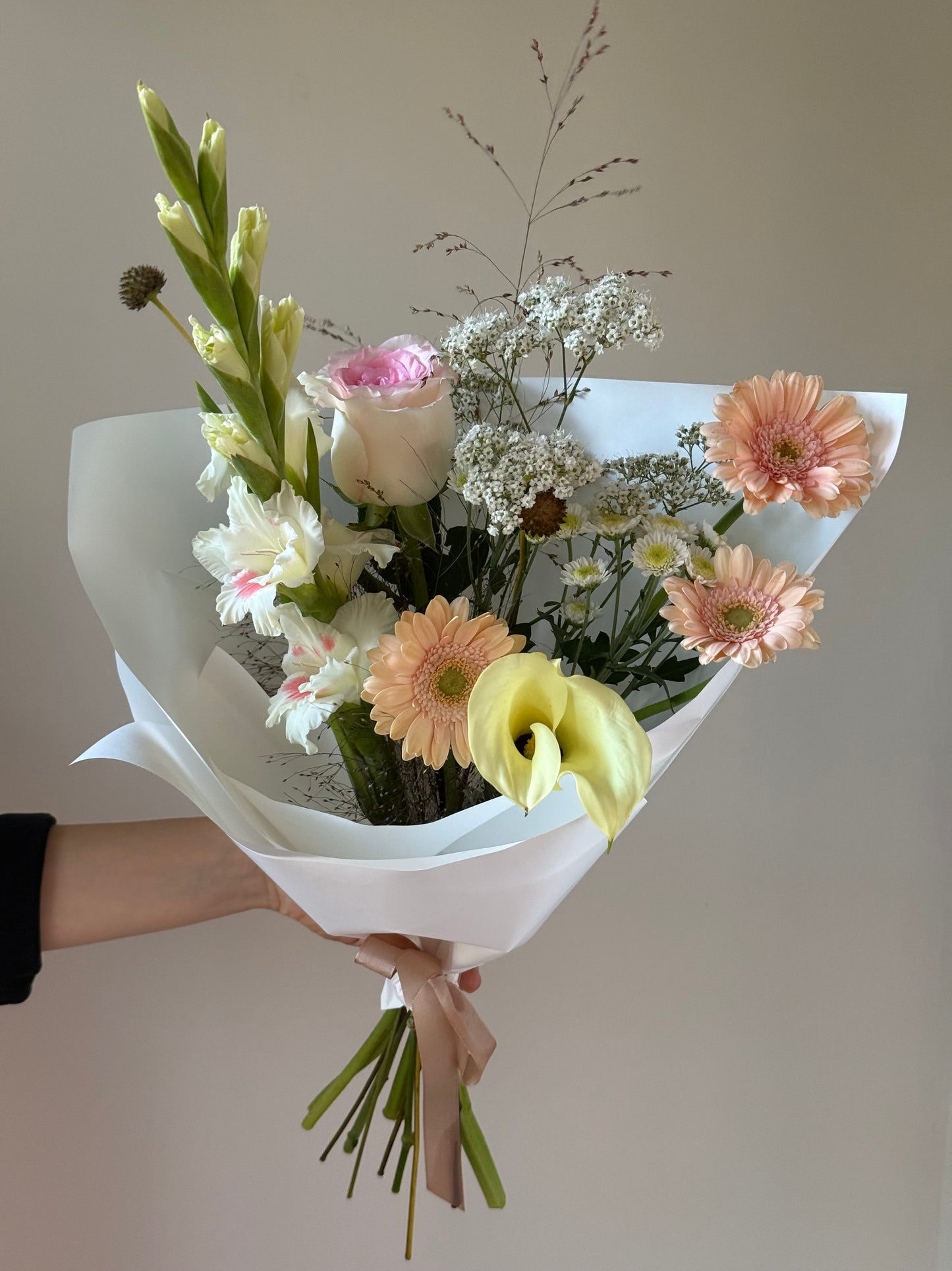 “Shine bright ” Art bouquet