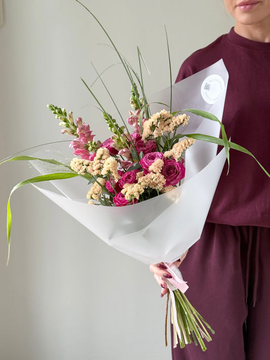 "Very Berry" Art Bouquet – BloomRoom.ee, свежие цветы в Таллине