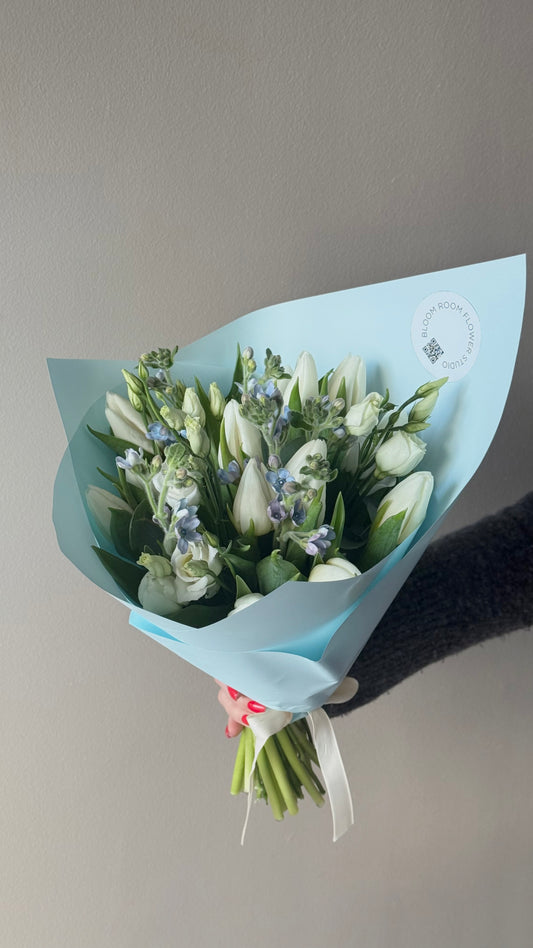 "Spring Vibes" Art Bouquet – BloomRoom.ee, fresh flowers in Tallinn