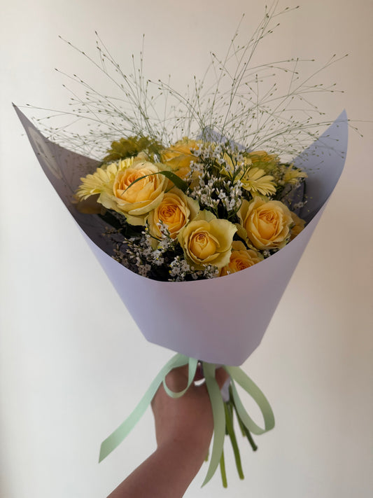 “Sunshine ☀️ ” Bouquet – BloomRoom.ee, fresh flowers in Tallinn