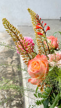 Загрузить изображение в средство просмотра галереи, Summer Grand Bouquet
